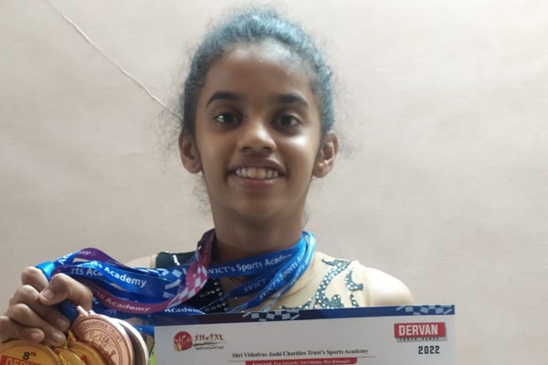Vrushali Gadgil from std VI has bagged all round 1st Position in Rhythmic Gymnastics at DERVAN YOUTH GAMES 2022.
