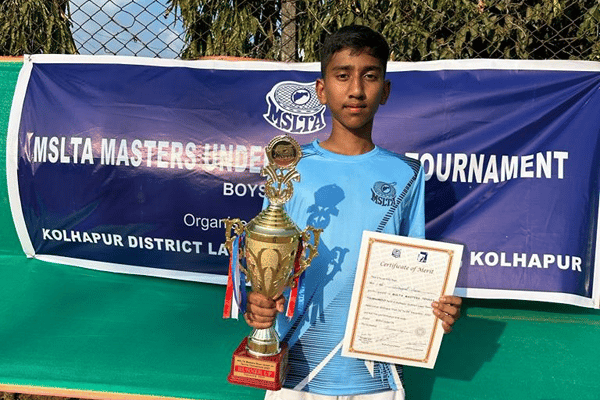 Vishwajeet Sanas from Std. IX got runner up position in MSLTA masters under 14 tennis tournaments, Kolhapur