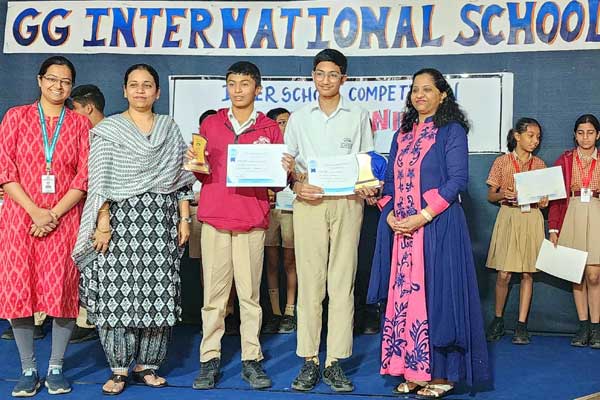 Agastya Oke and Archit Zanwar took home the first prize in Scratch programming in the Interschool Techno Genius Competition.