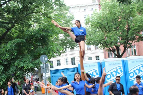 Ramaa Gokhale represented India in a Mallakhamb demonstration at the Karneval der Kulturen in Berlin, Germany.