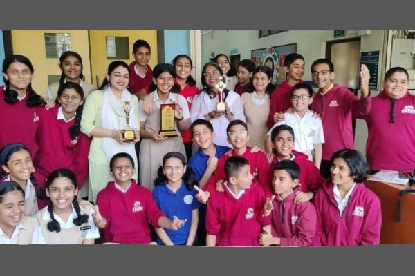 Gauri Kelkar Teacher, won the First Prize for Direction at the Sakal Karandak Secondary Inter-School One-Act Play Competition