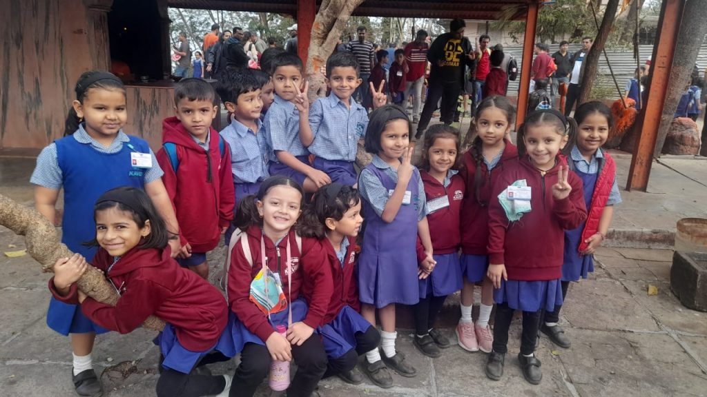 Sr.KG. father child trek (3)