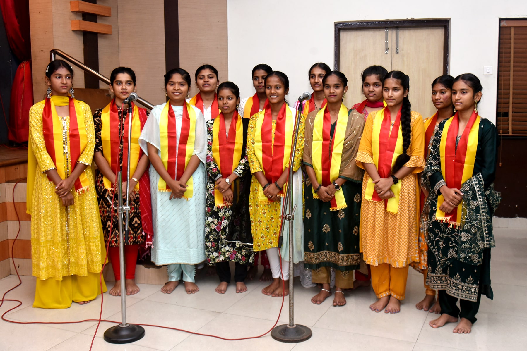 Kannada Medium Students singing Karnataka Anthem